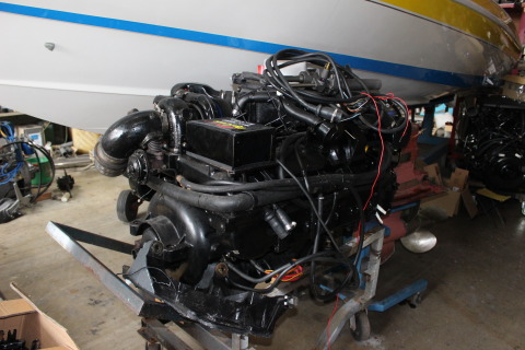 ディーゼルエンジン　D7.4L ブラボーⅢドライブセット